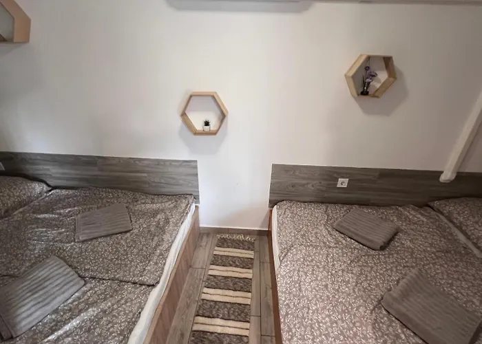 Baba Neni Nyaraloja Feriehus Szarvas